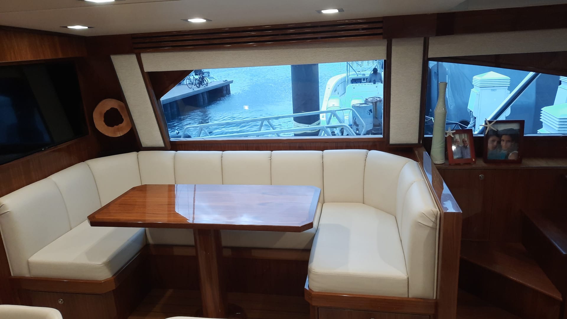 2020 Viking 72 Enclosed Bridge Power boat for sale in Puerto Rico - image 25 